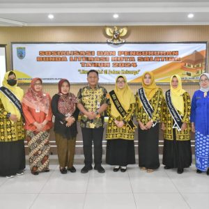Yasip Khasani, Kukuhkan Bunda Literasi Kota Salatiga Periode tahun 2024-2025