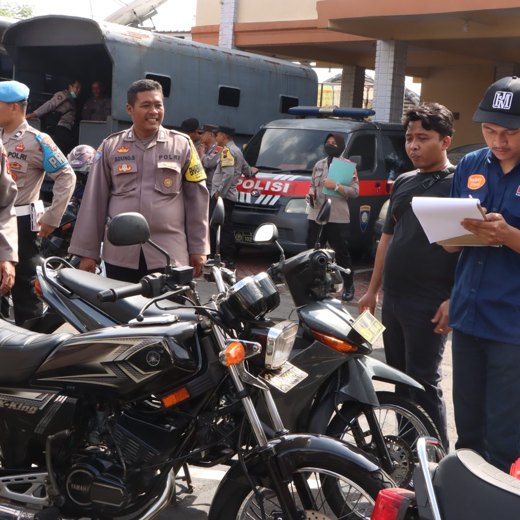 Polres Semarang Apelkan Seluruh Kendaraan Dinas