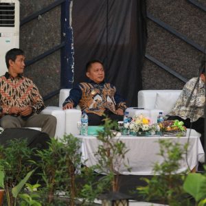 Yasip Khasani Hadiri Pelantikan dan Pengambilan Sumpah 4564 Anggota (KPPS) di Salatiga