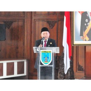 Pj Walikota Hadiri Upacara Pelantikan dan Pengambilan Sumpah/Janji Tiga Pejabat Pimpinan Tinggi Pratama di Lingkungan Pemerintah Kota Salatiga