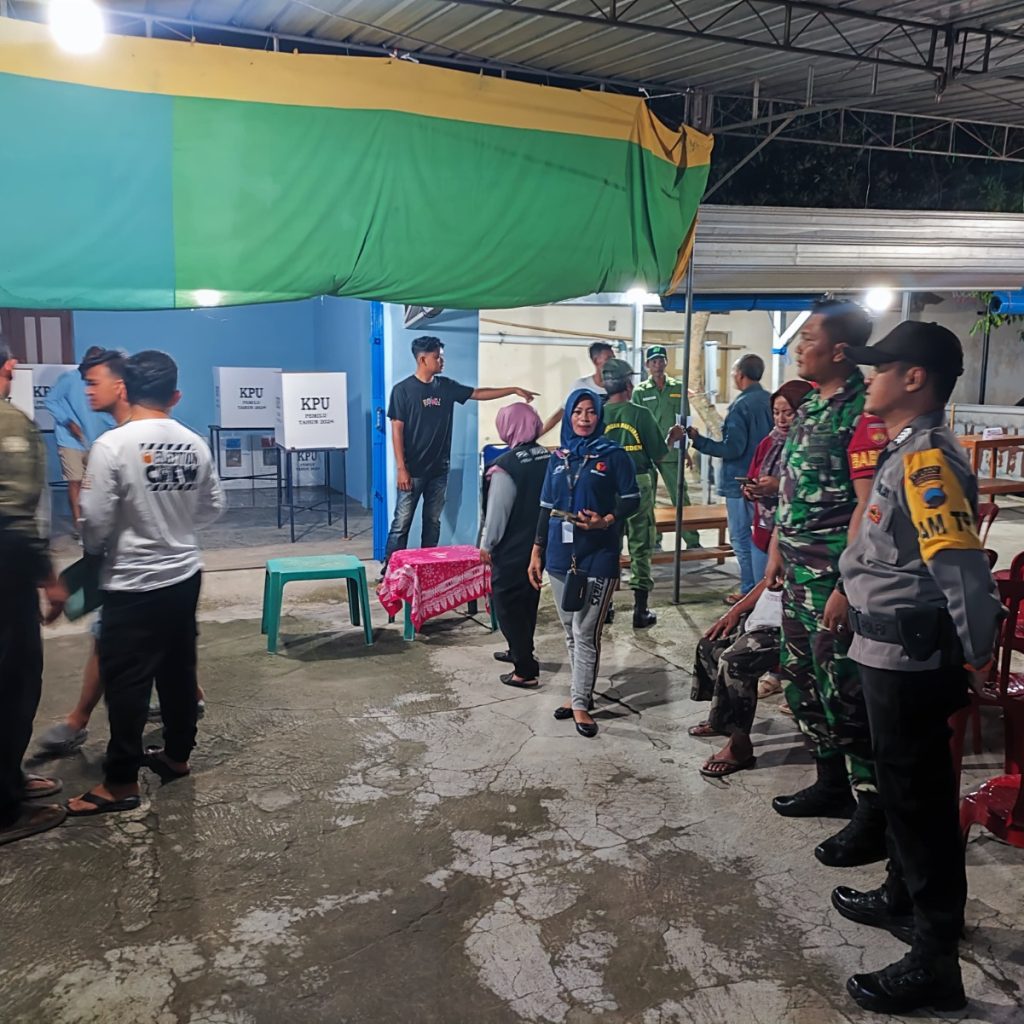 Wujudkan Aman dan Kondusif Jelang Pemilu 2024, Danramil Wonosari Bersama Muspika Lakukan Patroli