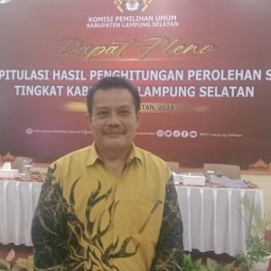 Rapat Pleno Rekapitulasi Pemilu 2024 KPUD Lamsel Hari Kedua Berjalan Mulus