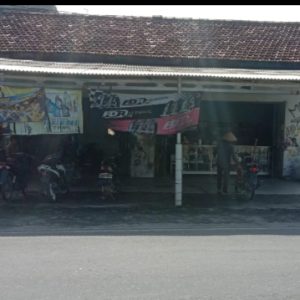 Bengkel milik Sakiman Dirusak Diduga Genk motor
