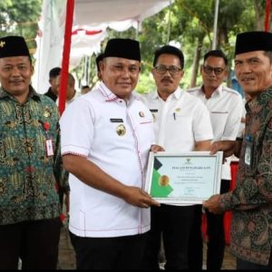 Bupati H. Nanang Ermanto launching Program Gerai Z- Iftar Ramadan 1445 Hijriah di Masjid Agung Kalianda