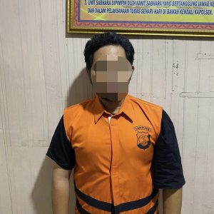 Ngaku Jual Beli Ayam, Ternyata Barang Haram