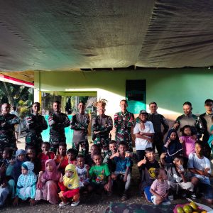 Dalam Rangka Purna Tugas, Satgas Pamtas RI PNG Yonif 122/TS Kampung Pitewi  Bersama Masyarakat kampung Binaan,Laksanakan Perpisahan