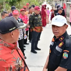 Bupati Nanang Tinjau Jalan Dusun Parmosari 1 Desa Haduyang Kecamatan Natar Yang Akan Dibangun
