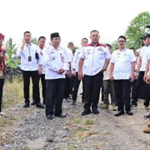 Bupati Nanang Ermanto Sebut Jalan Desa Sumbernadi, Berundung, dan Bandar Agung Segera Dibangun Bulan Depan