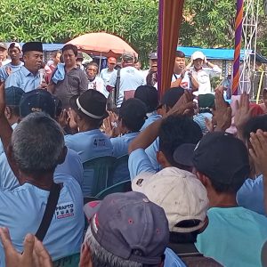 Ribuan Masyarakat Buko Poso Antusias Beri Dukungan Suprapto-Fuad