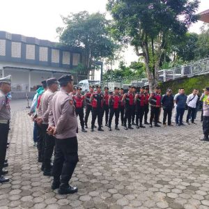 Tahap Rekapitulasi penghitungan pemungutan suara Pilkada Kab. Semarang, Polres Semarang beri pengamanan.