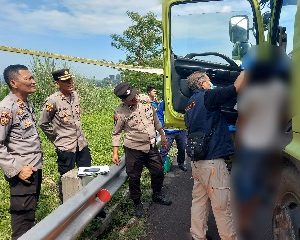 Sedang lakukan kegiatan, Petugas kebersihan Tol Semarang-Solo temukan pengendara Gantung diri.