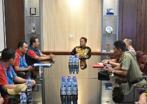 Yasip Temui Perwakilan Pendemo SCI di Ruang Kerja