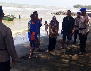 Libur Nataru di Kota Tegal, Polisi Perketat Pengamanan Objek Wisata Pantai