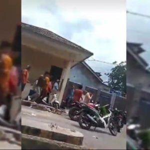 Berujung Ricuh..!! Penunjukkan Vendor Pengelolaan Parkir RSUD Bob Bazar Kalianda