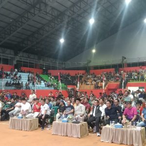Ribuan Penonton Padati Nobar Indonesia Vs Bahrain di GOR Way Handak, Bupati Egi; Luar Biasa Indonesia Juara..!!