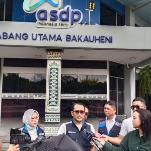 Konferensi Pers, Dirut ASDP Heru Widodo; 30 Persen Pemudik Sudah Balik dari Sumatera ke Jawa
