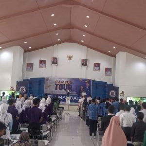 Campus Tour, Dr. Acum Wijaya, M.M; Indonesia Maju UIM Pasti Bisa
