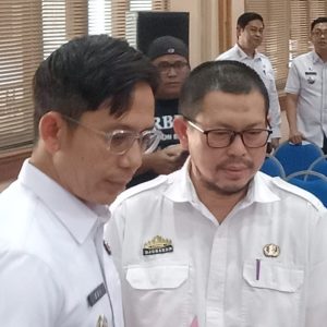 Usai Dilantik, Jabat Plt Direktur RSUD dr. H. Bob Bazar, SKM, dr. Djohardi; Pertama Kita Akan Evaluasi Internal