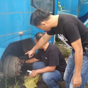 Polisi Tangkap Komplotan Pencuri Onderdil Bus Dinas Perhubungan Lampung