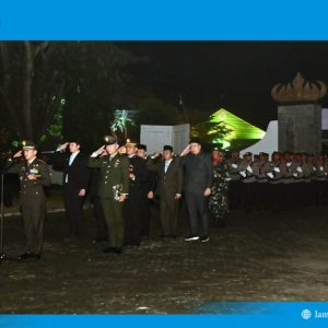 Hening, Renungan Suci HUT RI ke-80 di TMP Kesuma Bangsa