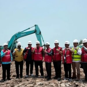 Asisten Deputi Perikanan Tangkap Tinjau Pembangunan Kampung Nelayan Merah Putih di Lamsel