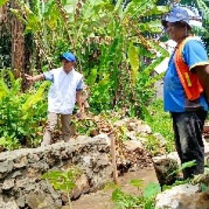 Keterlaluan!!, Proyek APBN Rehabilitasi Irigasi 37 M di Taman Baru Lamsel Malah Gunakan Material Bekas