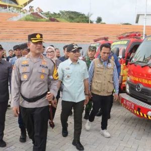 Kapolres Lamsel Tekankan Kesiap siagaan Saat Pimpin Gelar Pasukan Pengamanan Nataru 2025/2026