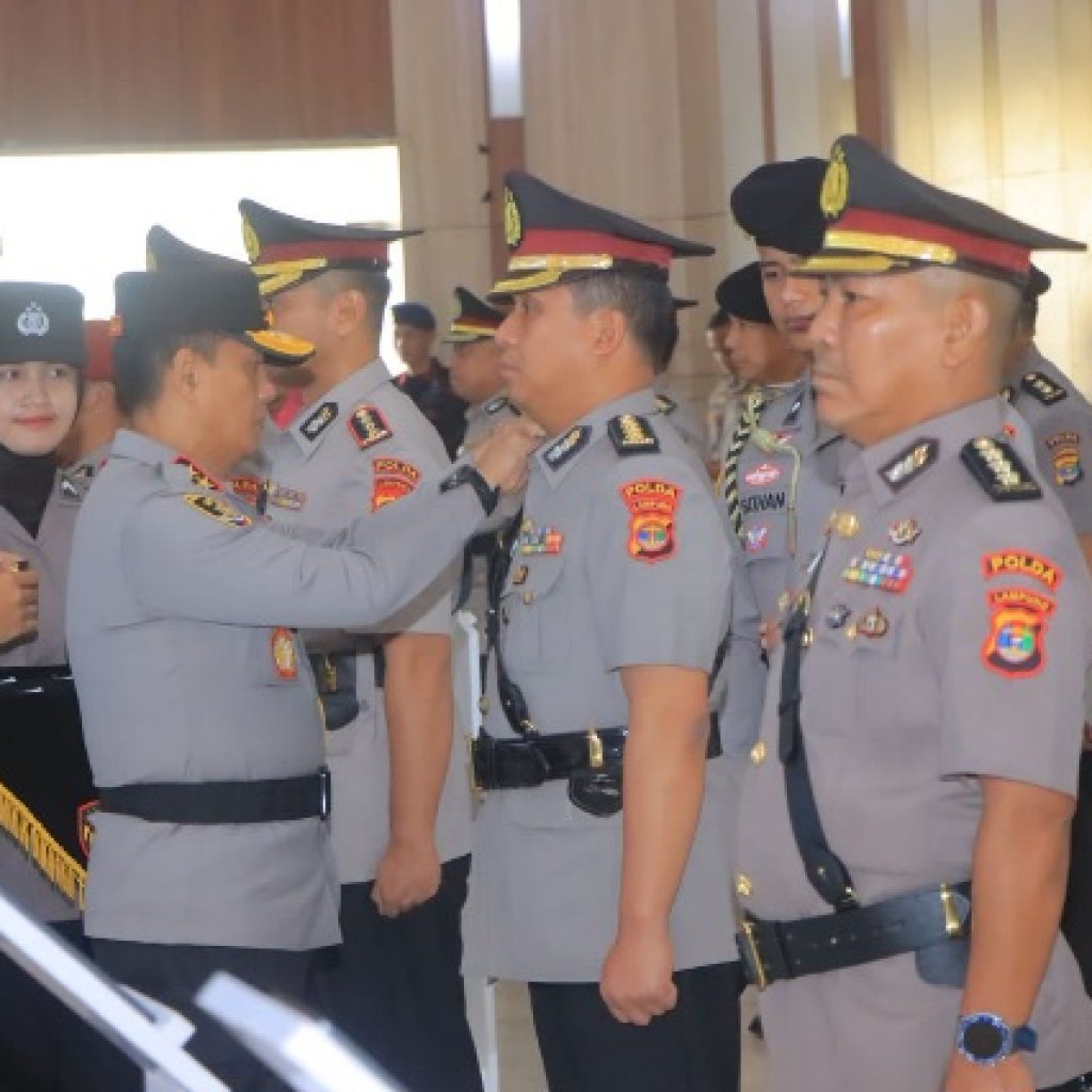 Kapolda Lampung Gelar Upacara Serah Terima Jabatan