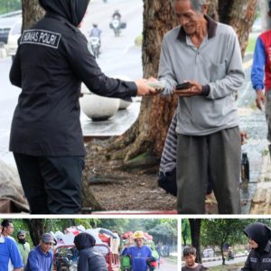 Jumat Berkah Polda Lampung : Polwan Humas Bagikan Ratusan Paket Nasi Kepada Masyarakat