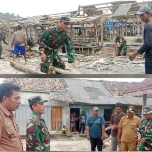 Danramil 421-03/Pnh Beserta Jajaran Gercep Bantu Warga  Korban Musibah Angin Puting Beliung