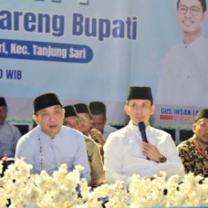 Apresiasi Pecinta Al-Qur’an, Bupati Egi Beri Hadiah Umrah untuk Dua Jemaah di Shobat Tanjung Sari