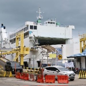 Trafik Long Weekend Kenaikan Yesus Kristus Ramai, Ferry Kini Jadi Moda Utama Pilihan Masyarakat