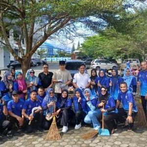 Bupati Radityo Egi Pratama Berbaur Bersama Pegawai Sekretariat DPRD Lamsel Dalam Program Lampung Selatan HELAU