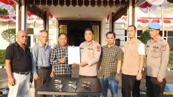 Masyarkat Talang Gunung Dengan Suka Rela Serahkan 6 Pucuk senjata api Rakitan