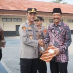 Keamanan Butuh Peran Semua Elemen, Kapolres Lampung Selatan Apresiasi Kades Batuliman‎